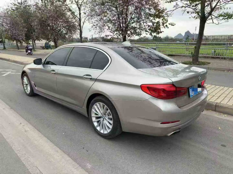 柳州18年宝马5系5