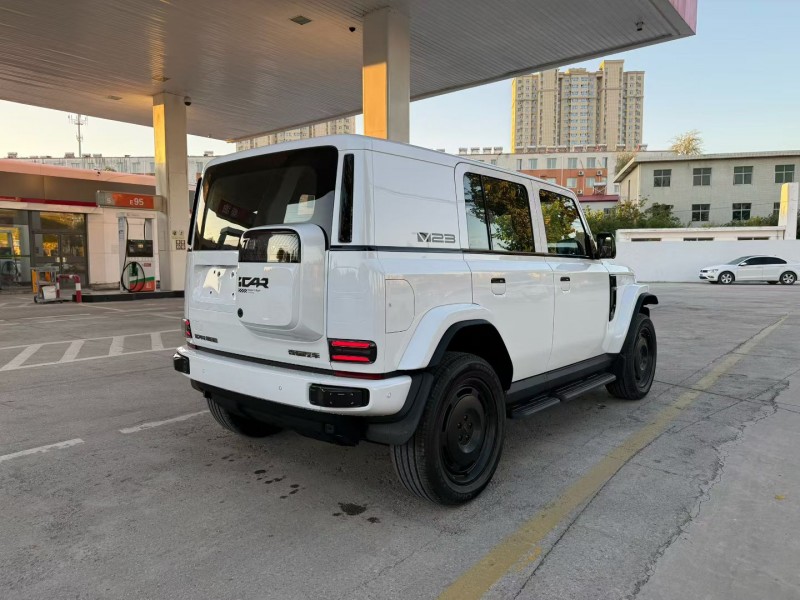 保定25年奇瑞ICAR8