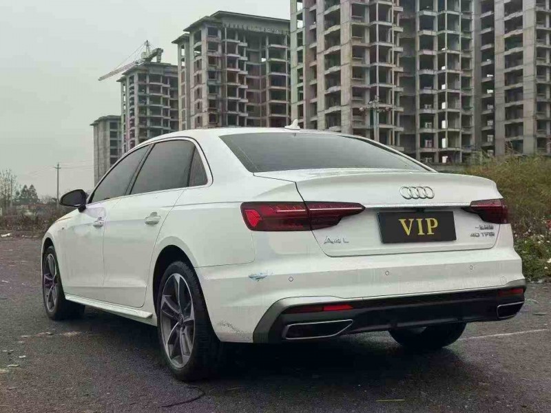 柳州23年奥迪A4L4