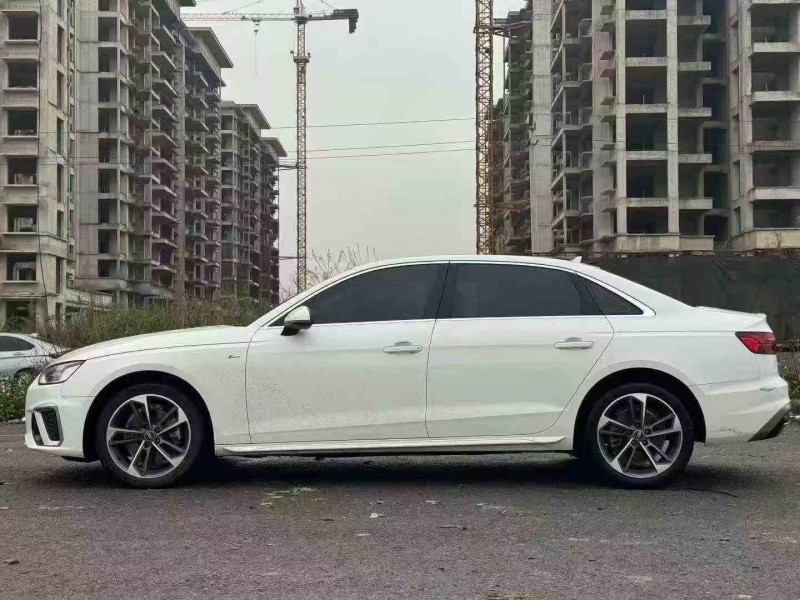 柳州23年奥迪A4L8