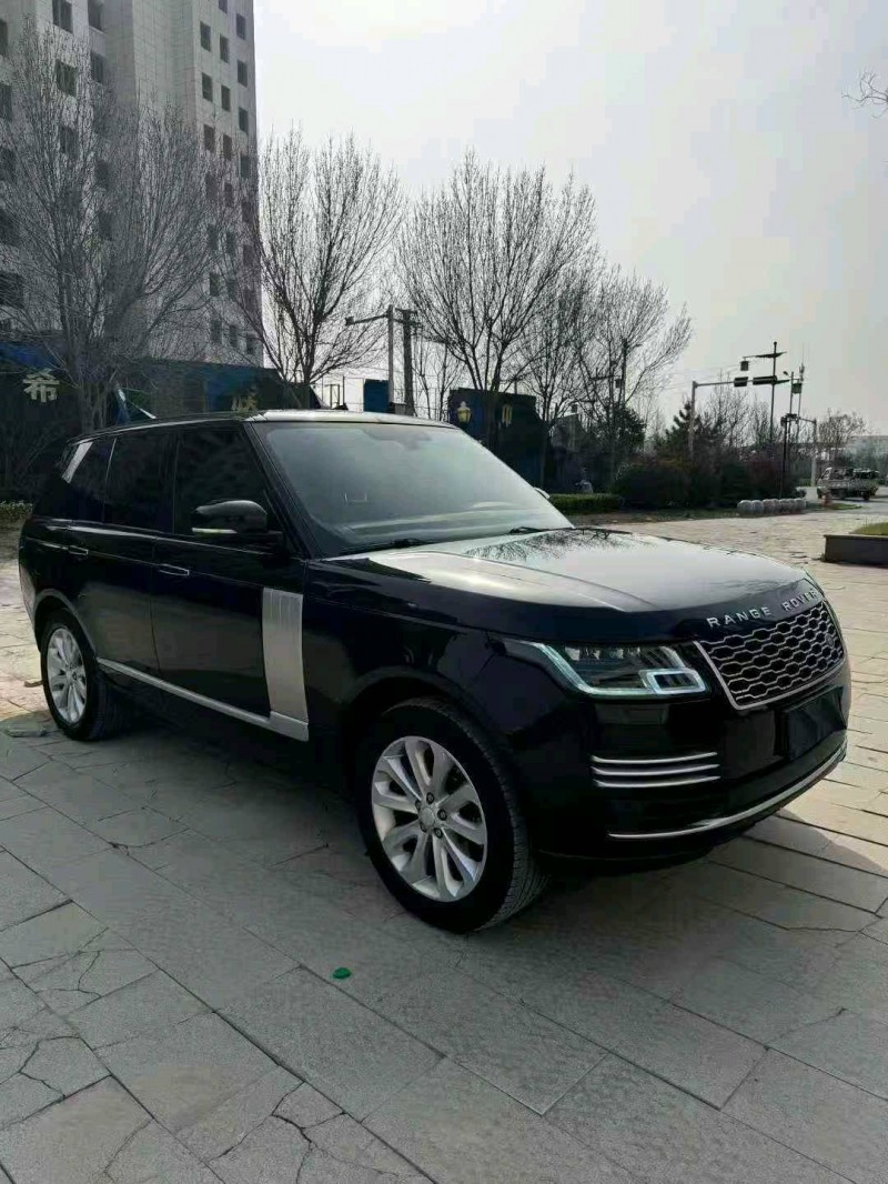 济宁14年路虎揽胜行政3