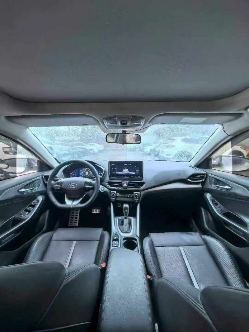 平顶山20年现代菲斯塔6