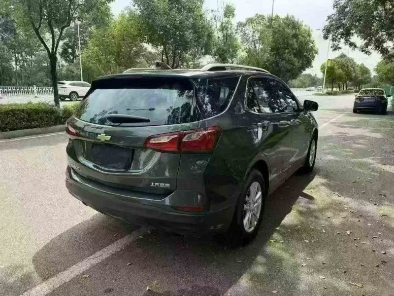 常德18年雪佛蘭探界者8