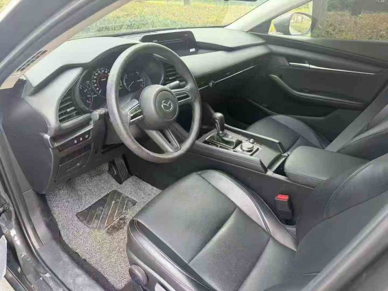 岳陽24年馬自達昂克賽拉4