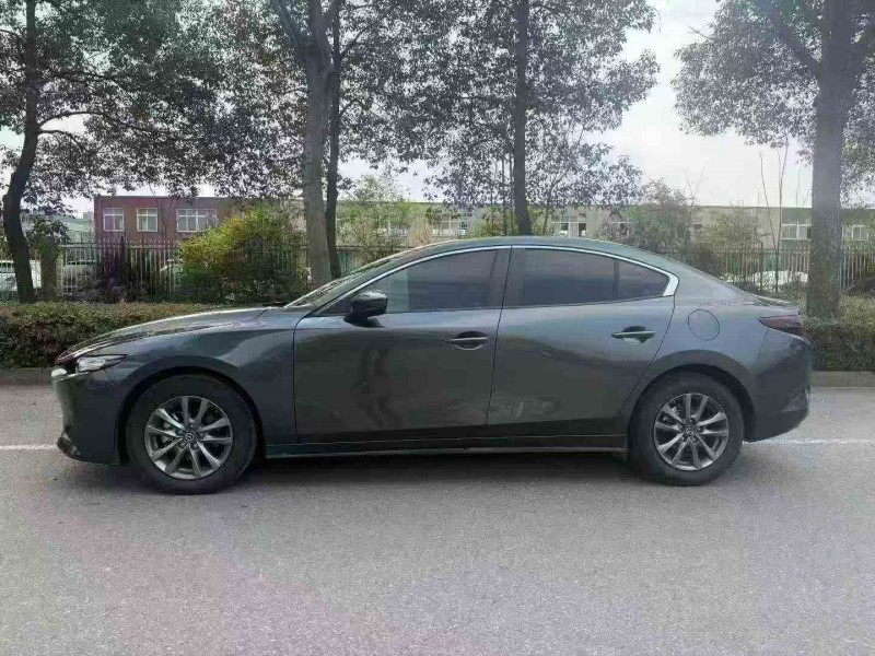 岳陽24年馬自達昂克賽拉7