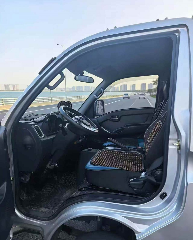 廣州25年東風凱普特6