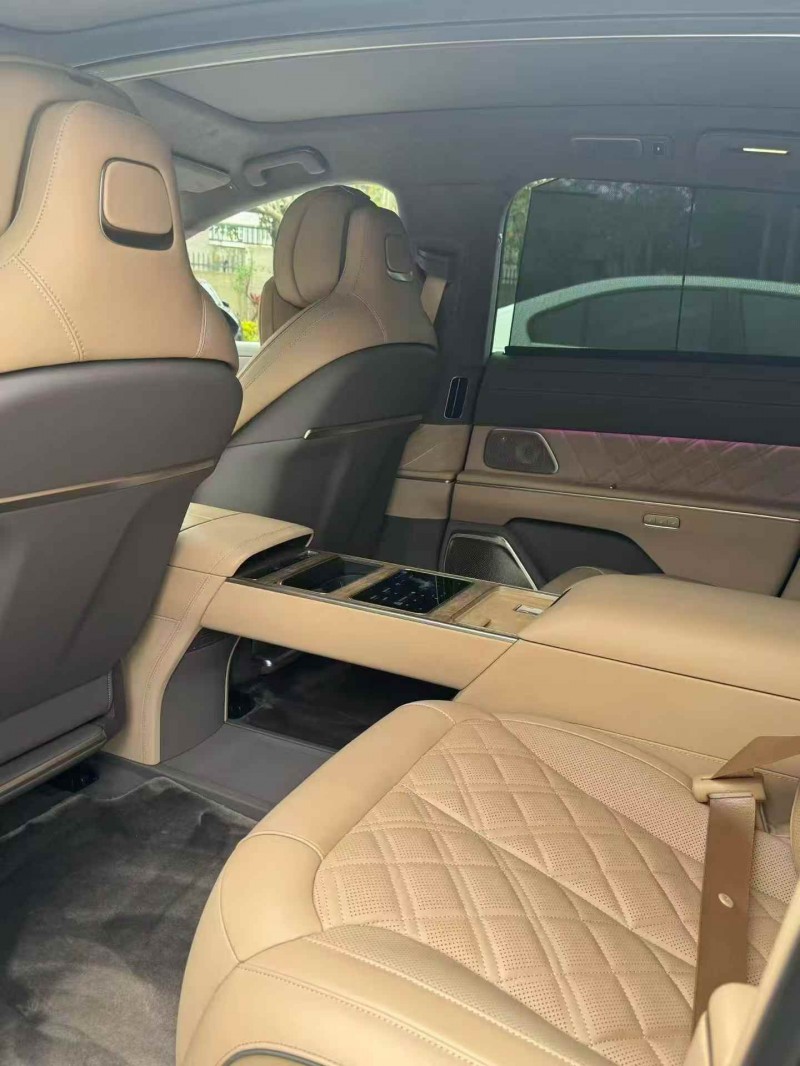 廣州25年蔚來ET96