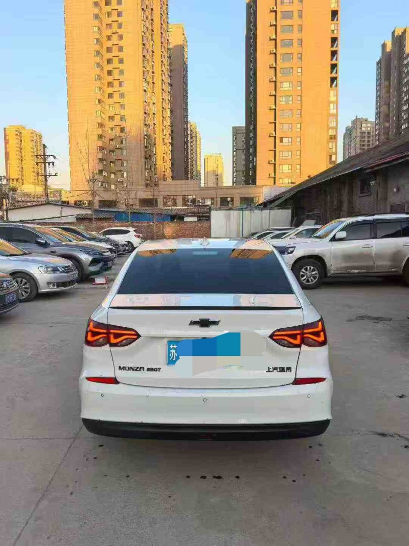 平顶山20年雪佛兰科鲁泽9