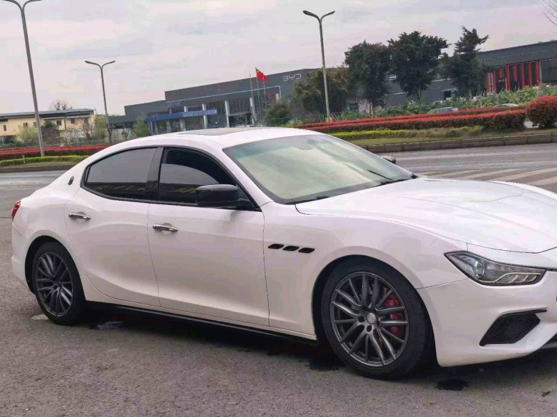 德阳16年玛莎拉蒂Ghibli3