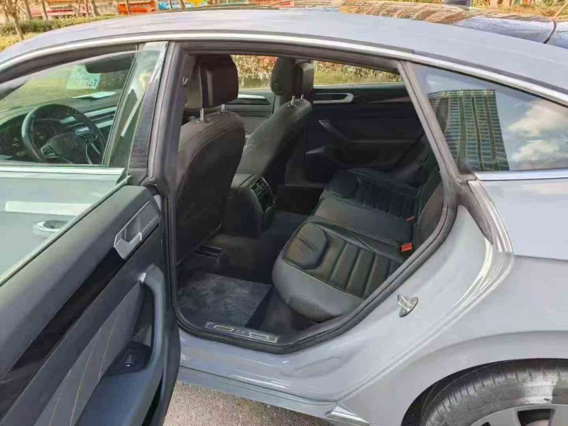 德陽24年大眾CC5