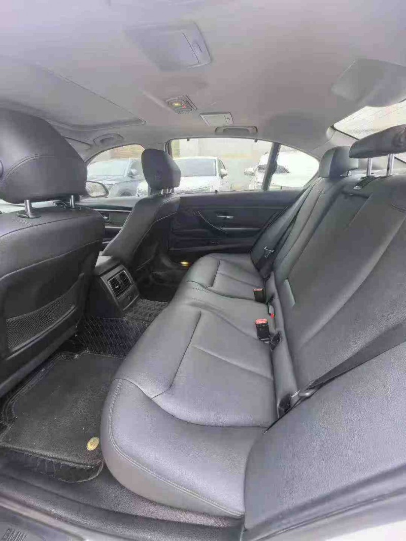 平顶山17年宝马3系4