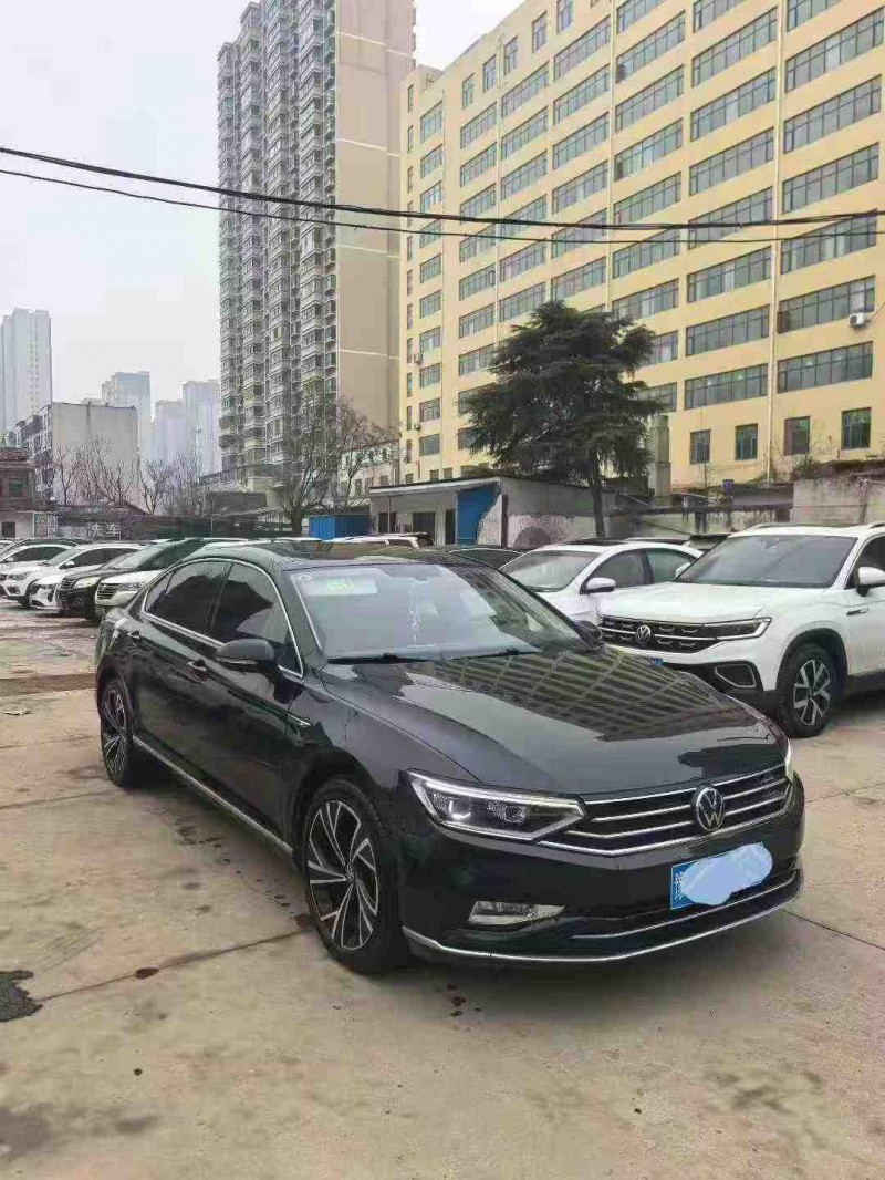 平顶山22年大众迈腾2