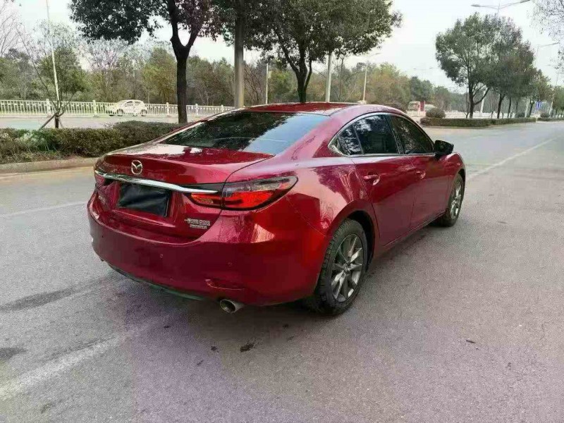 常德20年马自达阿特兹8