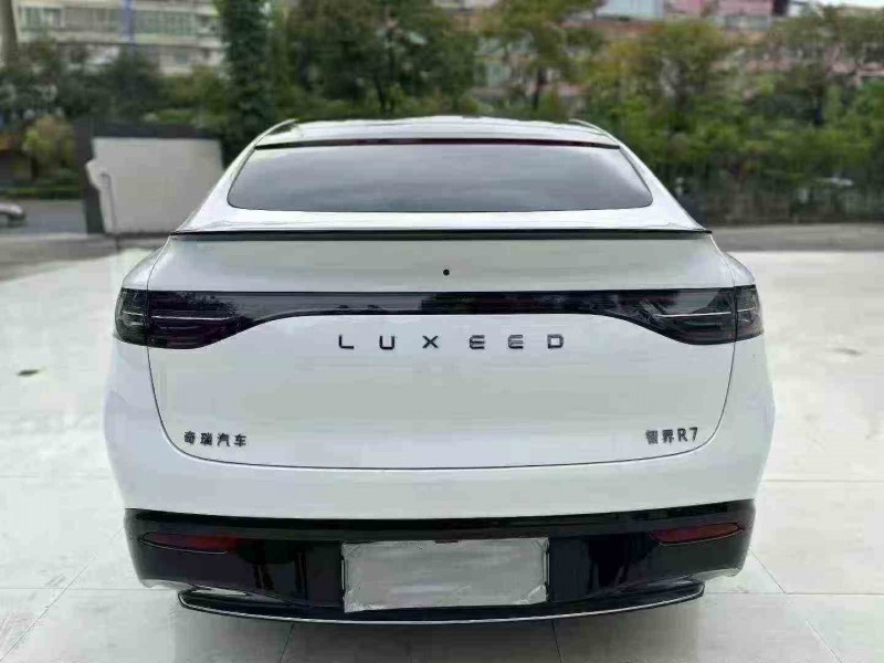 汕头25年华为智选智界8