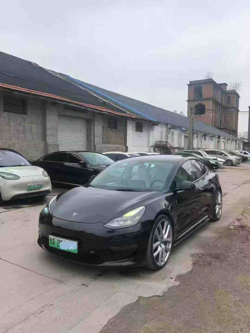 平顶山21年特斯拉MODEL 32