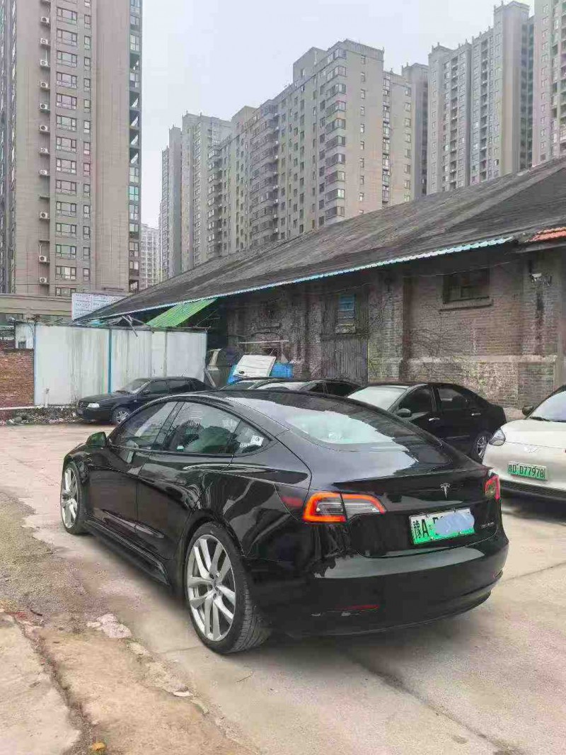 平顶山21年特斯拉MODEL 38