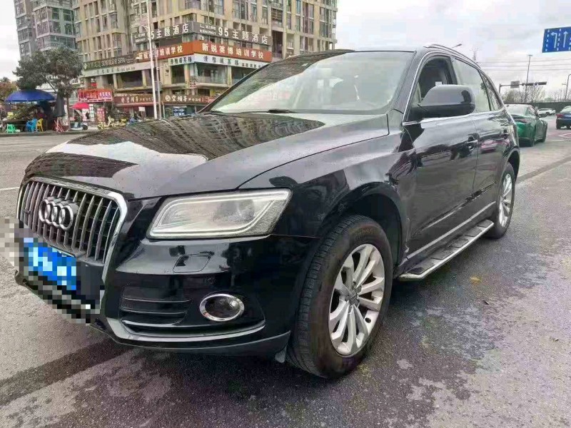 德陽15年奧迪Q52