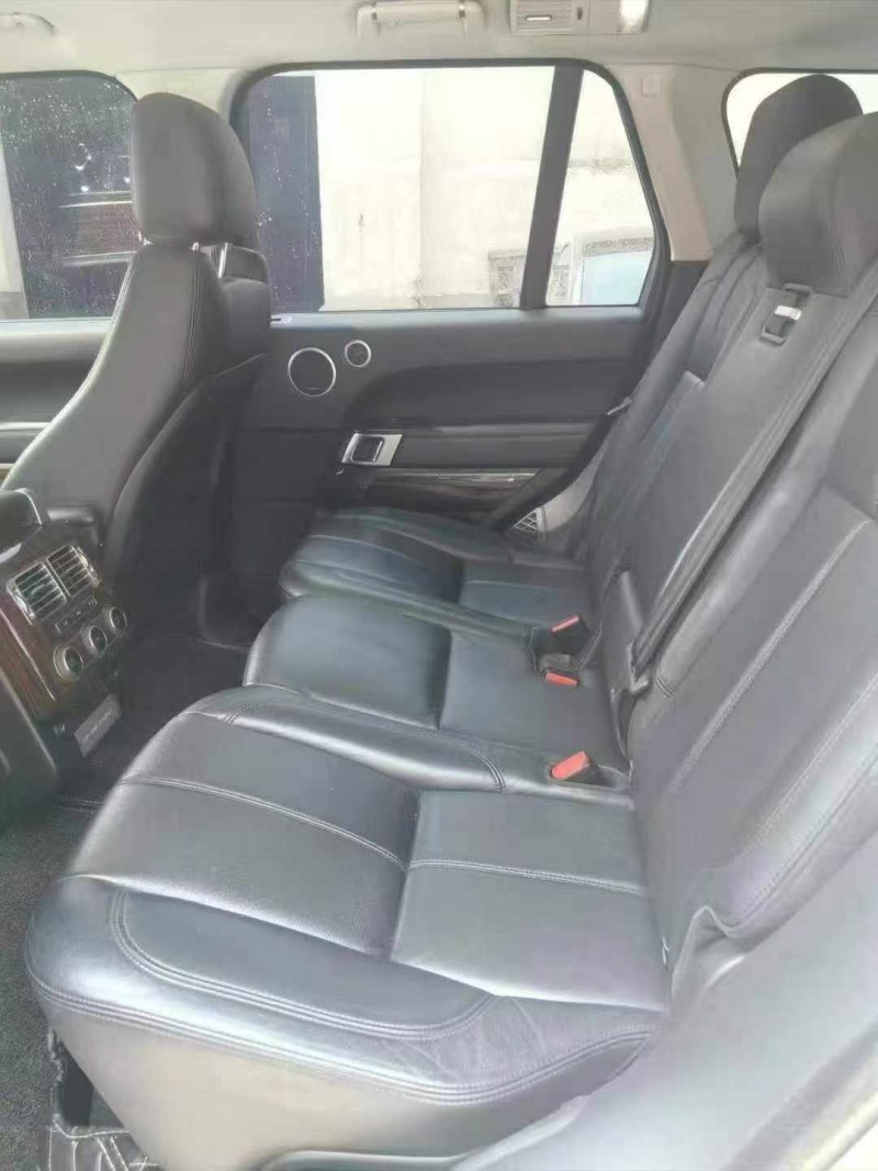 平顶山18年路虎揽胜行政5