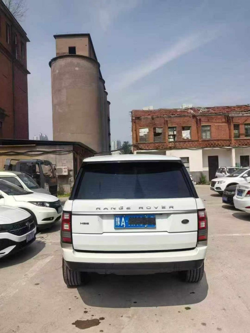 平顶山18年路虎揽胜行政7