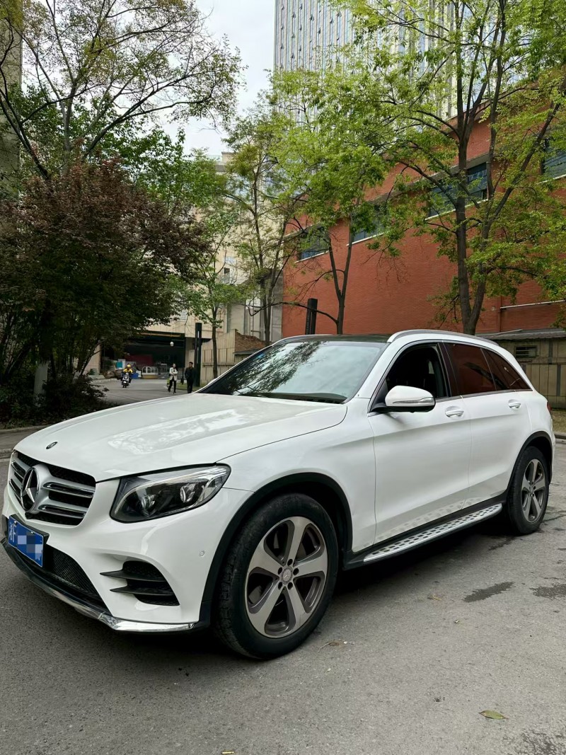 成都16年奔馳GLC2