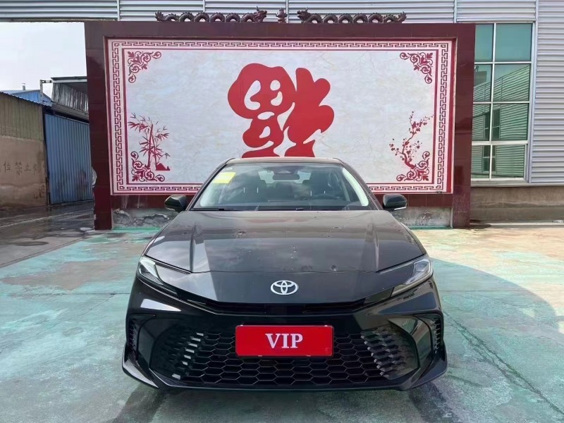 臨沂25年豐田凱美瑞1