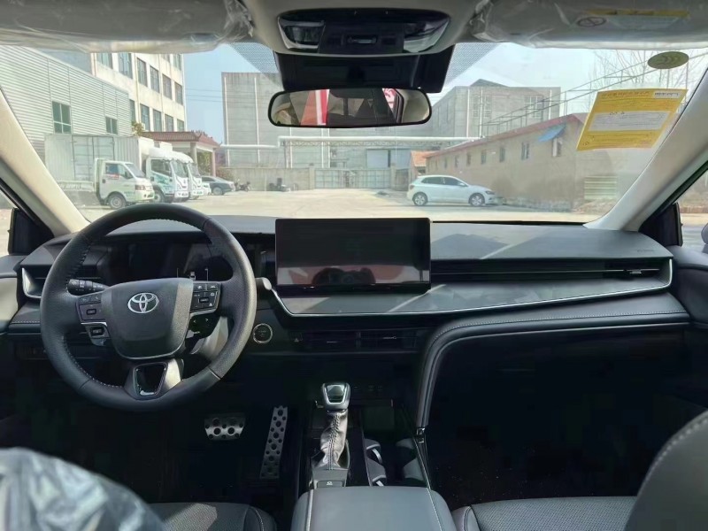 臨沂25年豐田凱美瑞4