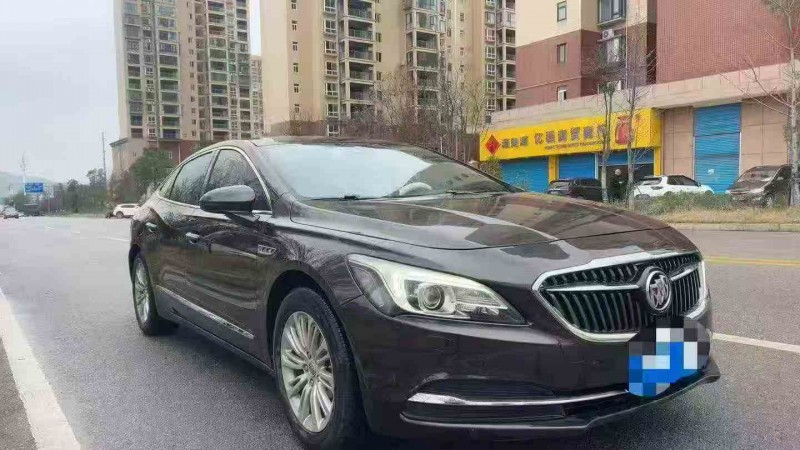 岳陽18年別克君威3