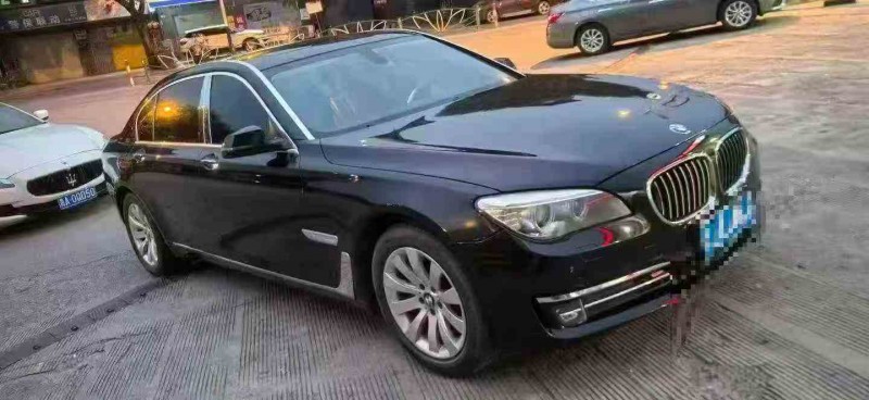 欽州14年寶馬7系3