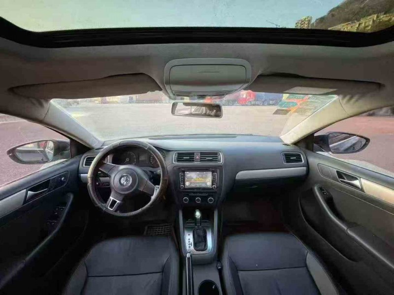 重慶14年大眾帕薩特4