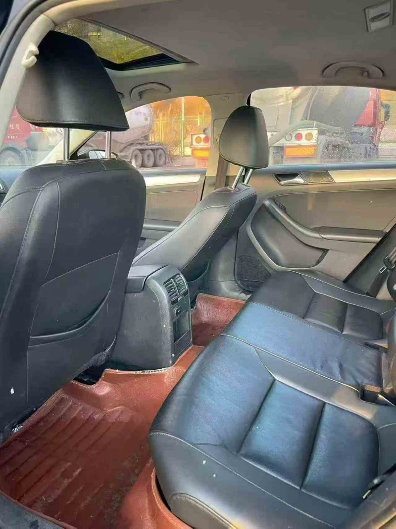 重慶14年大眾帕薩特6