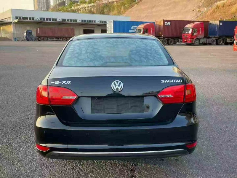 重慶14年大眾帕薩特7