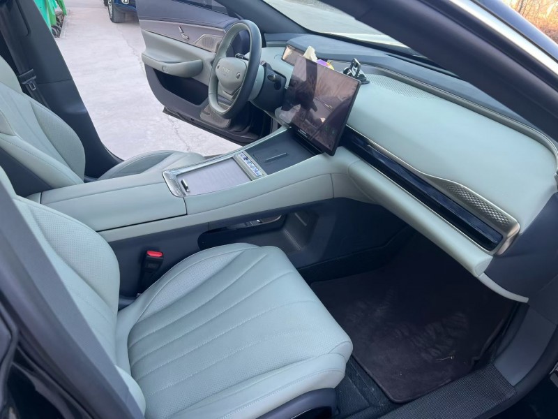 徐州25年奇瑞星途7