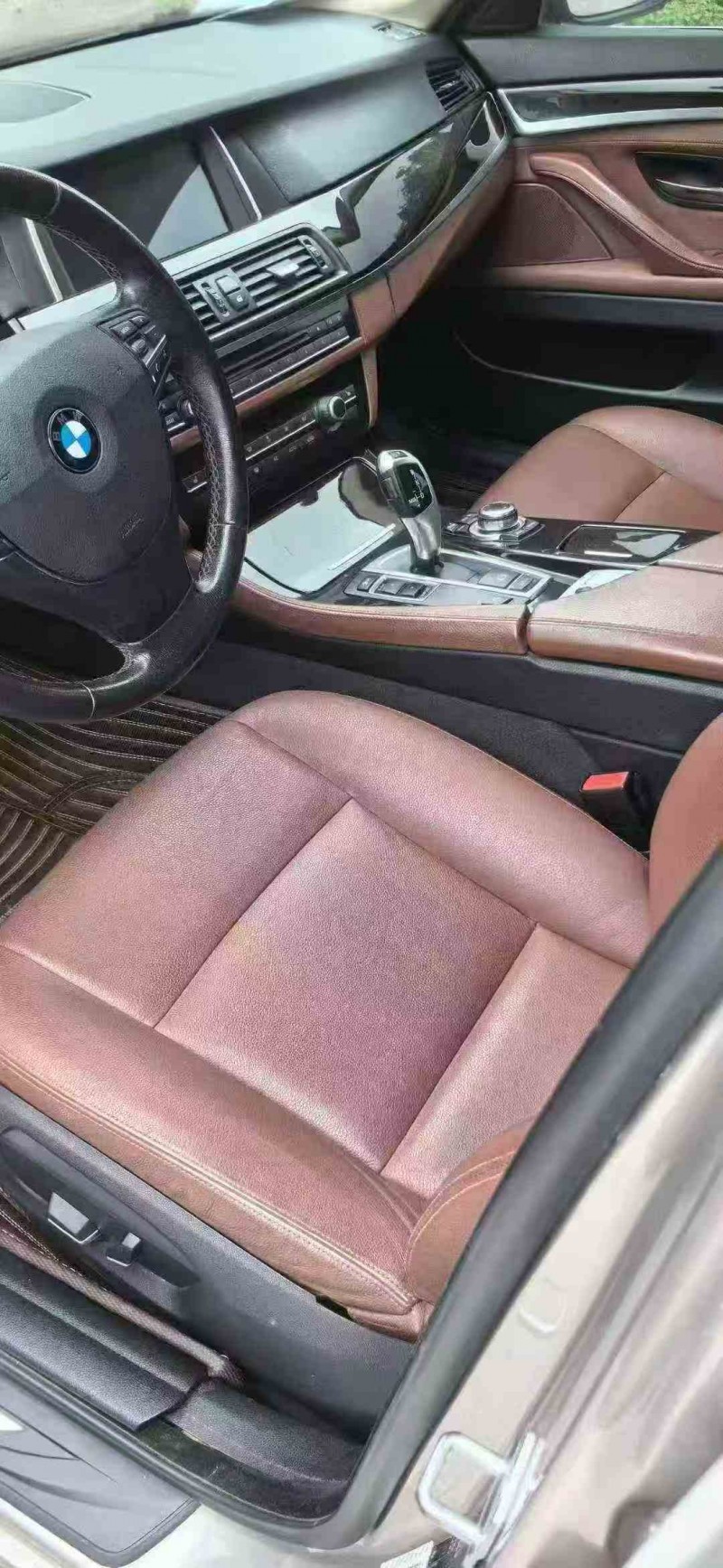 防城港16年宝马5系4