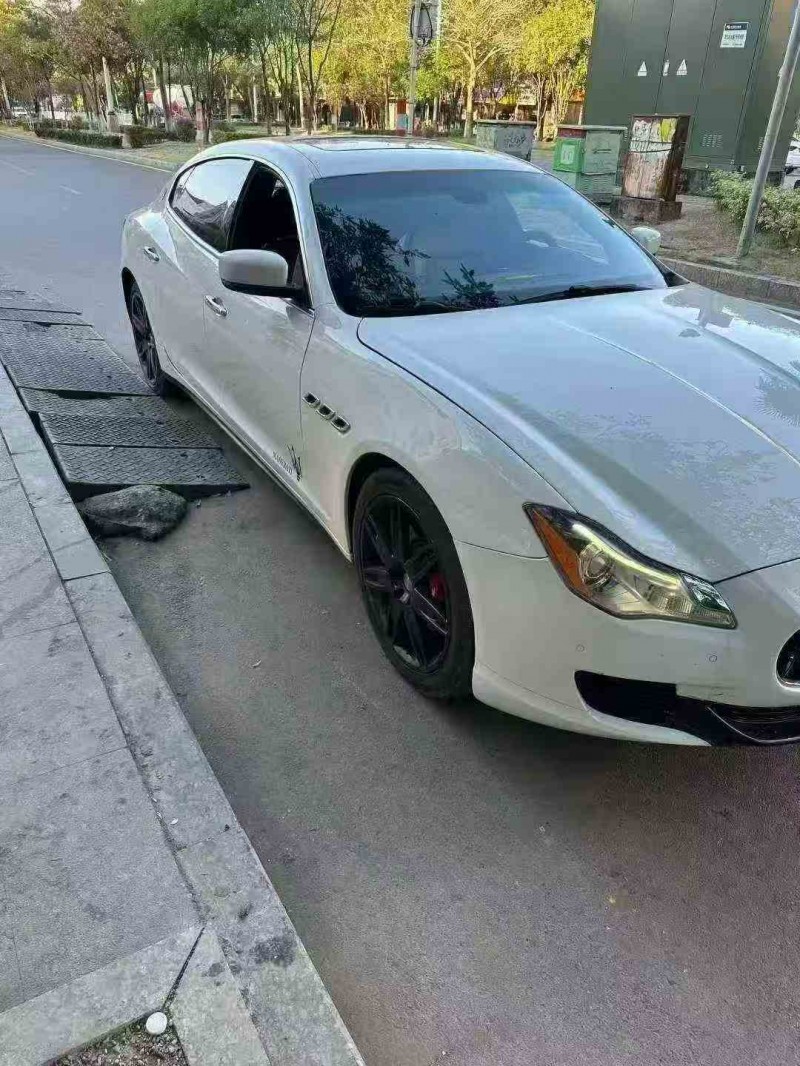 欽州15年瑪莎拉蒂總裁3