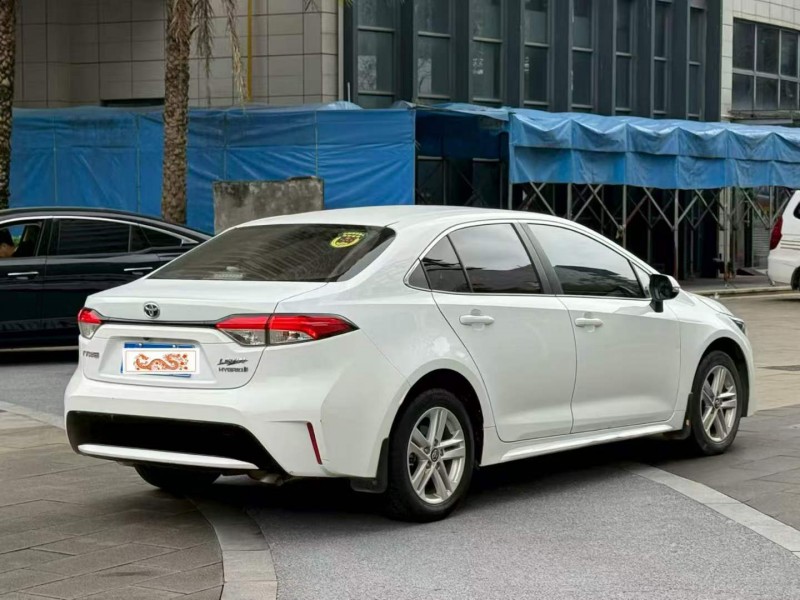 佛山22年豐田雷凌8