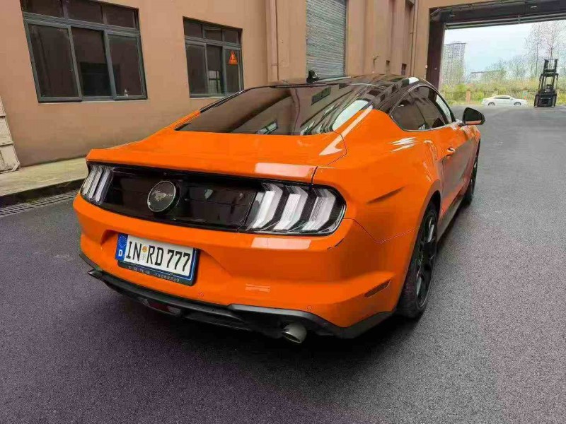 重慶22年福特野馬9