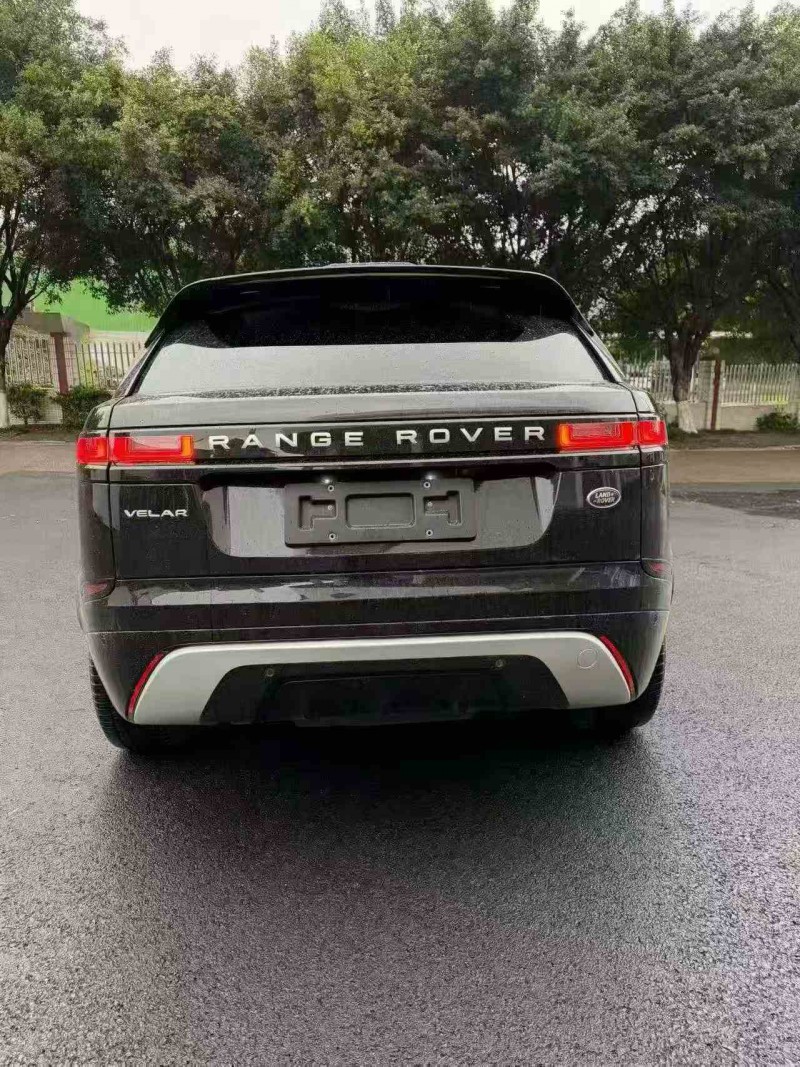 重庆22年路虎揽胜星脉7