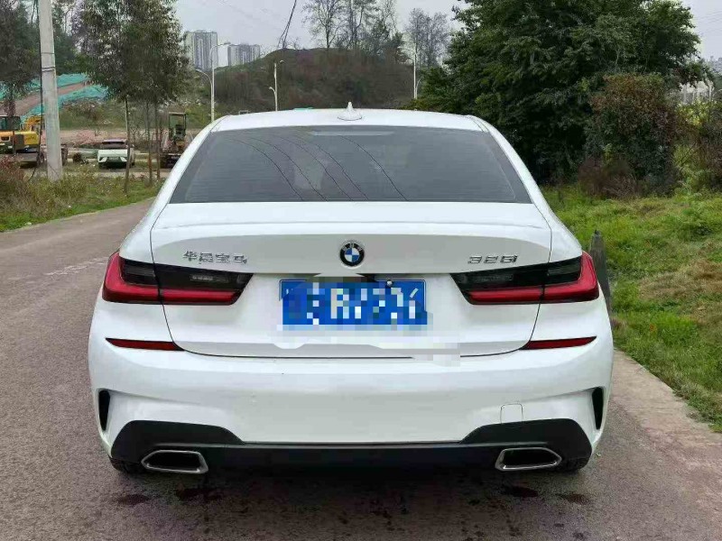 重慶20年寶馬3系8