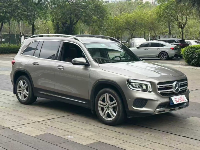 佛山20年奔驰GLB3