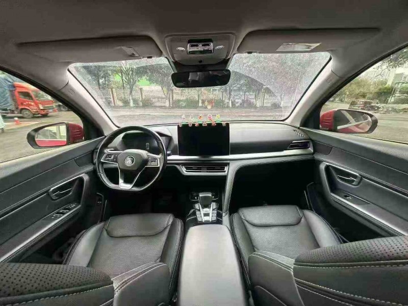 重庆19年比亚迪宋3