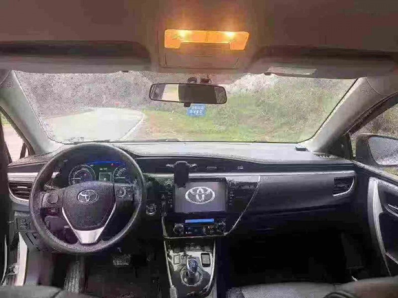 梧州16年丰田卡罗拉4