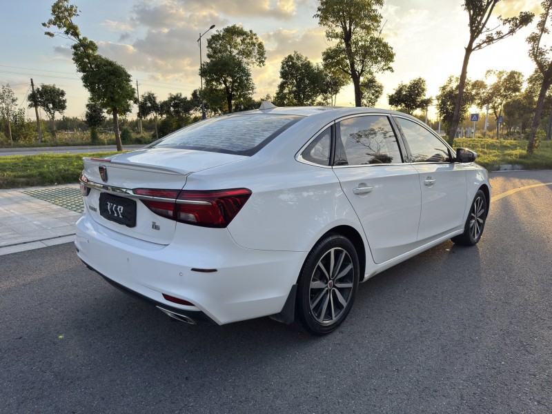 盐城19年荣威i64