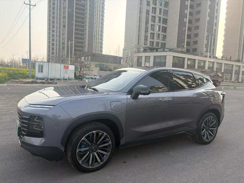 許昌22年奇瑞捷途3