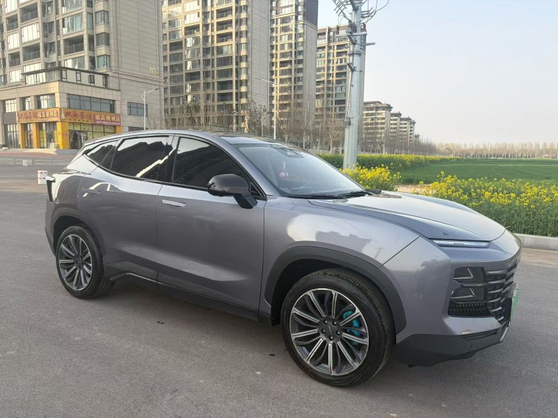 許昌22年奇瑞捷途8