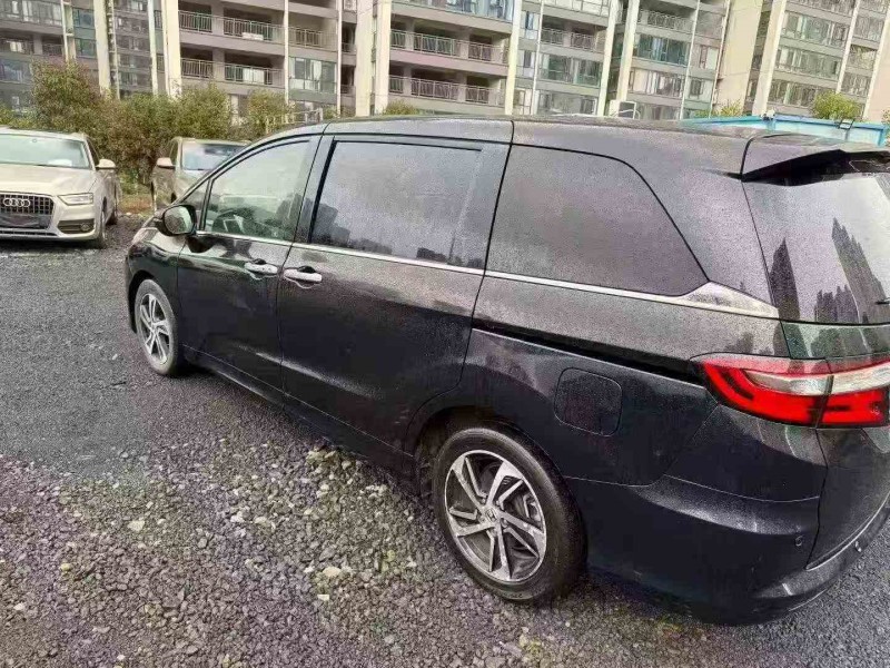 張家界16年本田奧德賽7