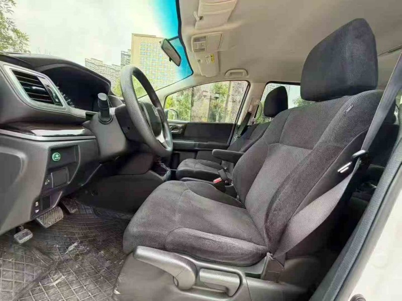 汕头21年本田奥德赛6