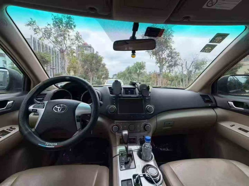 河源13年豐田漢蘭達4