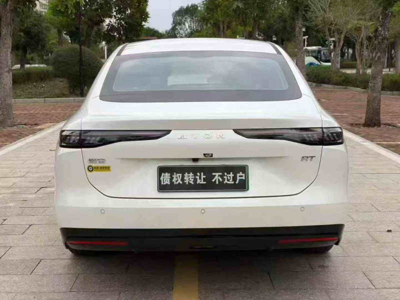 珠海25年傳祺埃安RT8