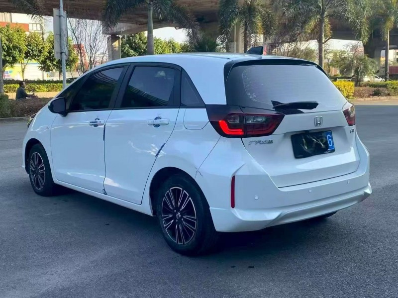 漳州23年本田飛度8