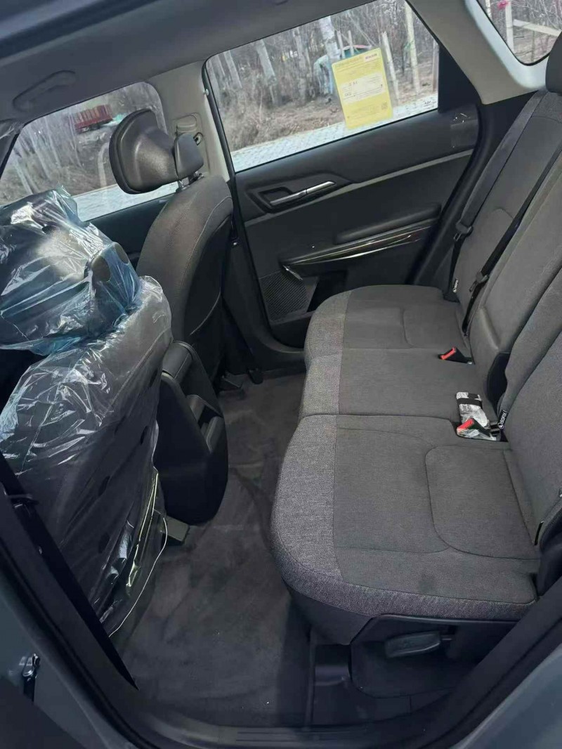 泸州26年起亚EV55